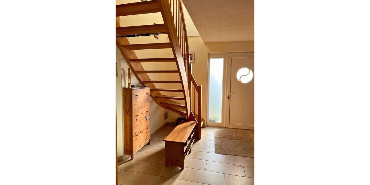 Einfamilienhaus Bad Bramstedt - 8 Zimmer, 201 m&sup2;, 595.000&euro; | Angebot:25722298