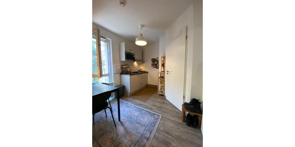 Etagenwohnung Hamburg Altona-Nord - 1 Zimmer, 28 m&sup2;, 950&euro; | Angebot:25969978