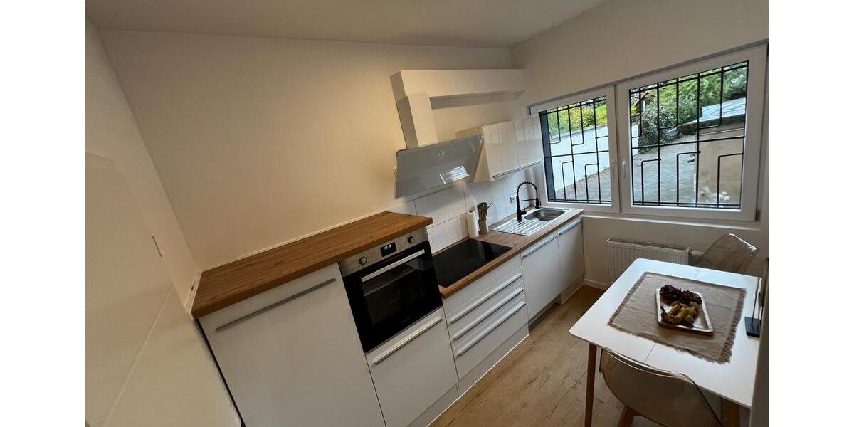 Erdgeschoßwohnung Hamburg Harburg - 4 Zimmer, 82 m&sup2;, 1.550&euro; | Angebot:25838900