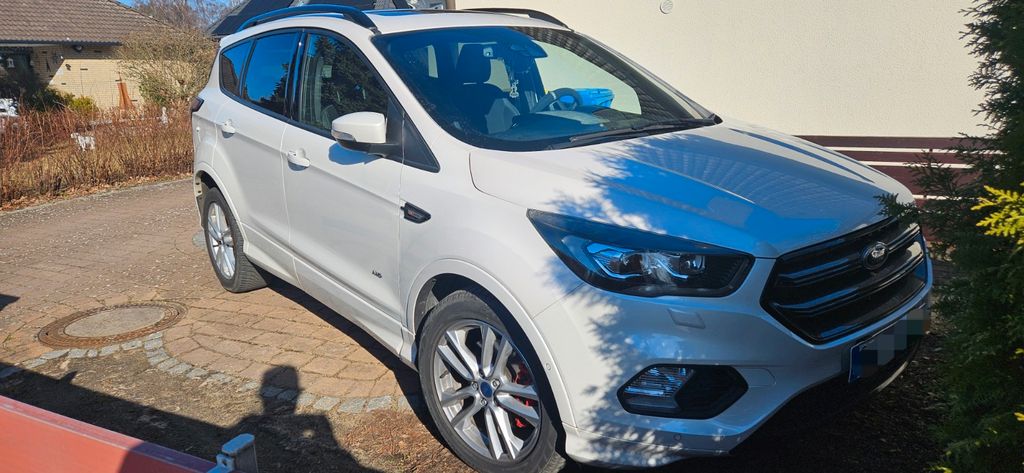 Ford Kuga 101.000 km 17.000 &euro; Reinbek 21465