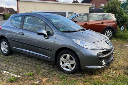 Peugeot 207 49.306 km 3.600 &euro; Hamburg 21129