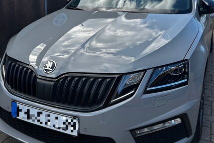 Skoda Octavia 100.500 km 20.000 &euro; Hamburg 21147