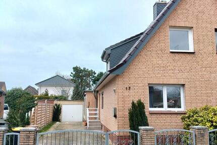 Haus Uetersen - 3.5 Zimmer, 70 m&sup2;, 279.000&euro; | Angebot:26033339