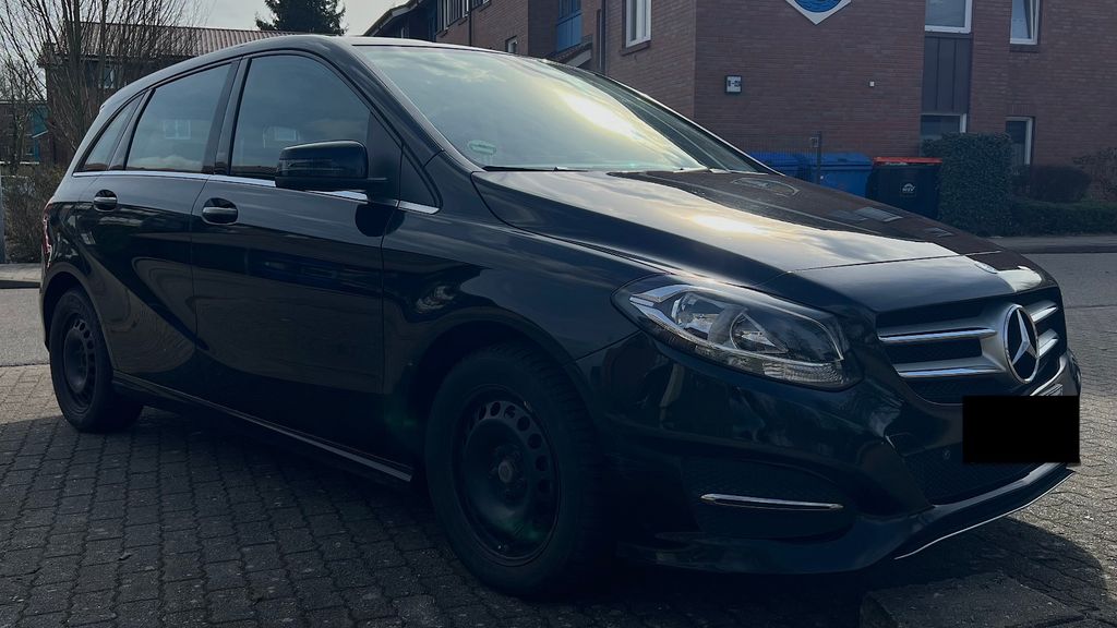 Mercedes-Benz B 180 195.000 km 8.000 &euro; Hartenholm 24628