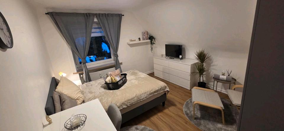 Etagenwohnung Hamburg Wandsbek - 1 Zimmer, 55 m&sup2;, 870&euro; | Angebot:24299757