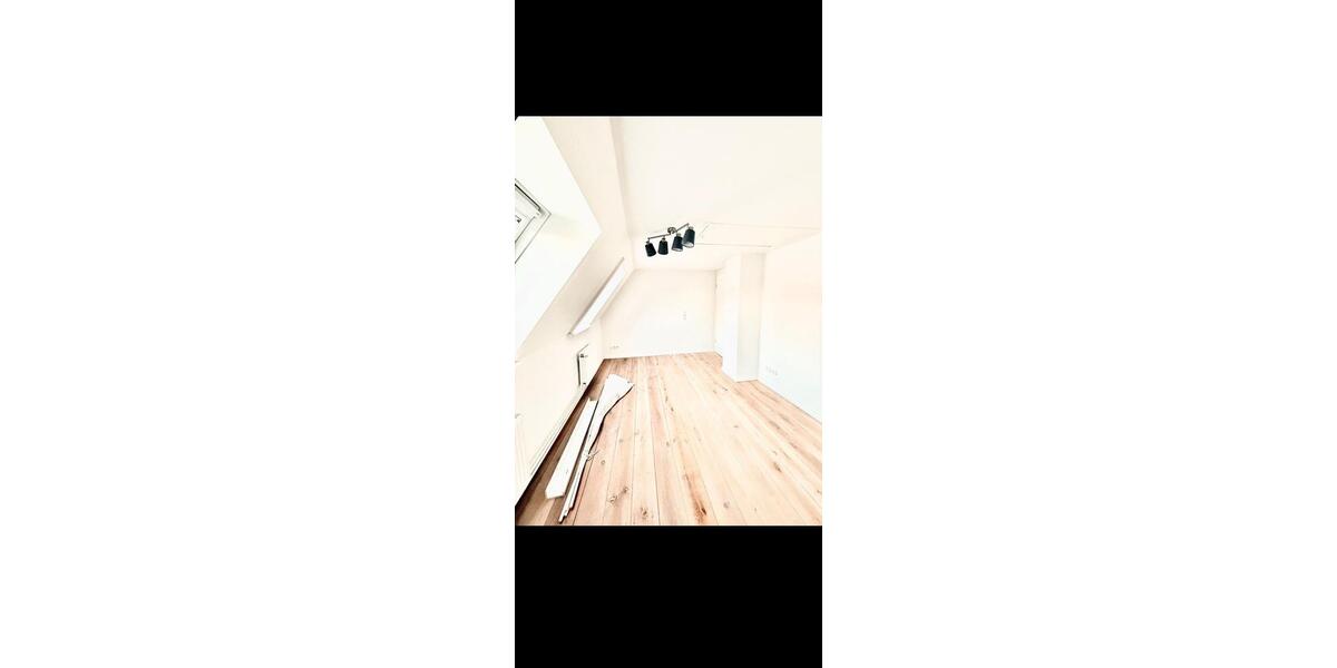 Doppelhaushälfte Klein Nordende - 6 Zimmer, 159 m&sup2;, 1.500&euro; | Angebot:25832889