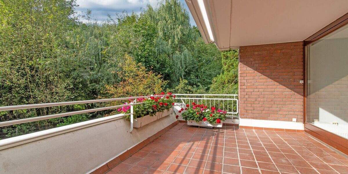 Etagenwohnung Hamburg Wandsbek - 3 Zimmer, 96 m&sup2;, 429.000&euro; | Angebot:25682014