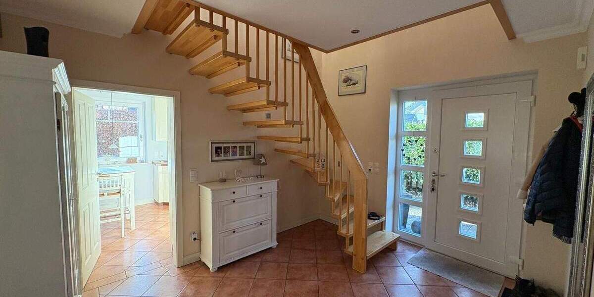 Einfamilienhaus Ahrensburg - 5 Zimmer, 144 m&sup2;, 850.000&euro; | Angebot:25916627