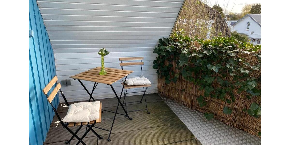 Dachgeschoßwohnung Ellerau - 3 Zimmer, 90 m&sup2;, 1.800&euro; | Angebot:25158226