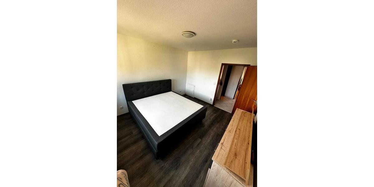 Dachgeschoßwohnung Uetersen - 2 Zimmer, 52 m&sup2;, 198.000&euro; | Angebot:27163160