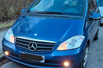Mercedes-Benz A 160 202.500 km 2.900 &euro; Hamburg 22179