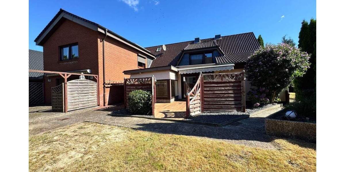 Mehrfamilienhaus, Wohnhaus Kaltenkirchen - 9 Zimmer, 285 m&sup2;, 770.000&euro; | Angebot:25729679