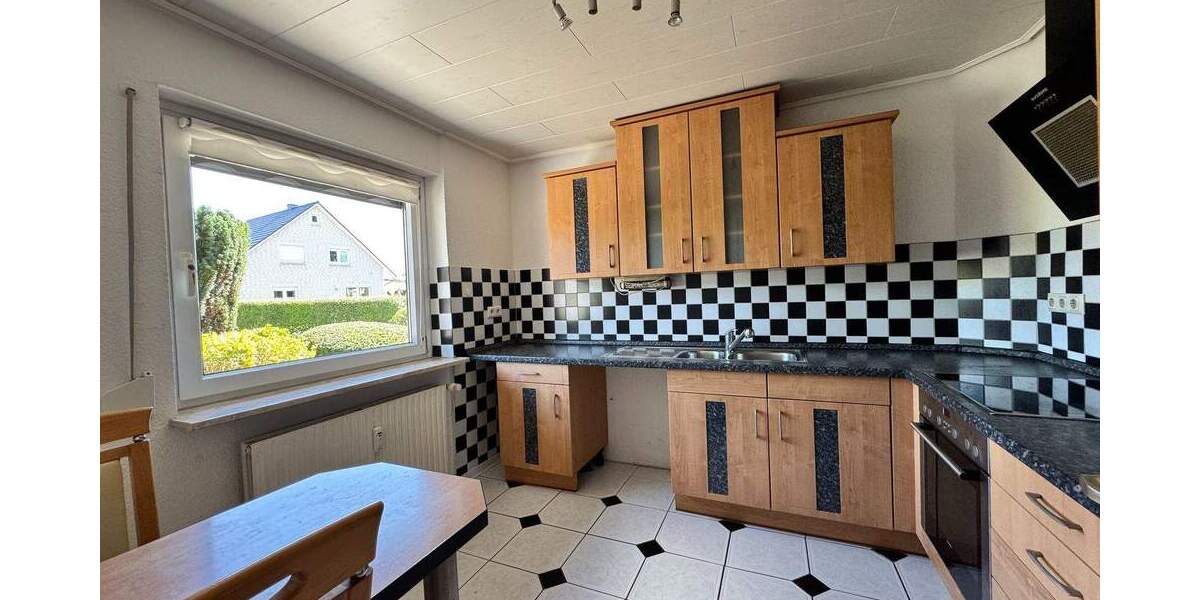 Mehrfamilienhaus, Wohnhaus Kaltenkirchen - 9 Zimmer, 285 m&sup2;, 770.000&euro; | Angebot:25729679