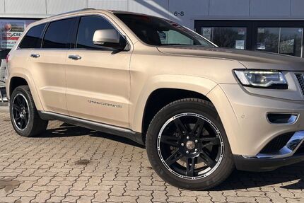 Jeep Grand Cherokee 209.244 km 17.990 &euro; Henstedt-Ulzburg­­­ 24558