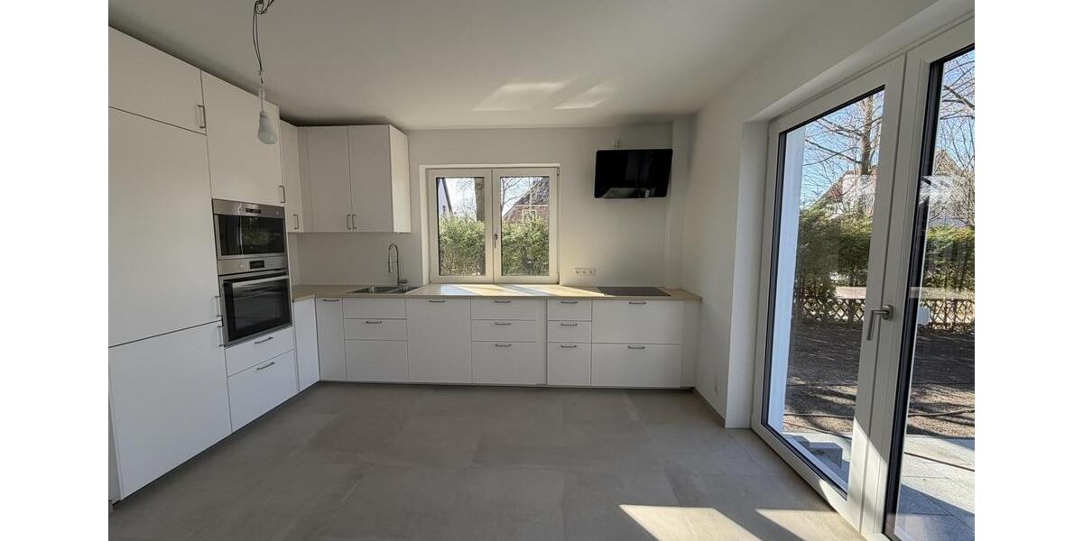 Erdgeschoßwohnung Hamburg Niendorf - 4 Zimmer, 120 m&sup2;, 2.645&euro; | Angebot:25570810