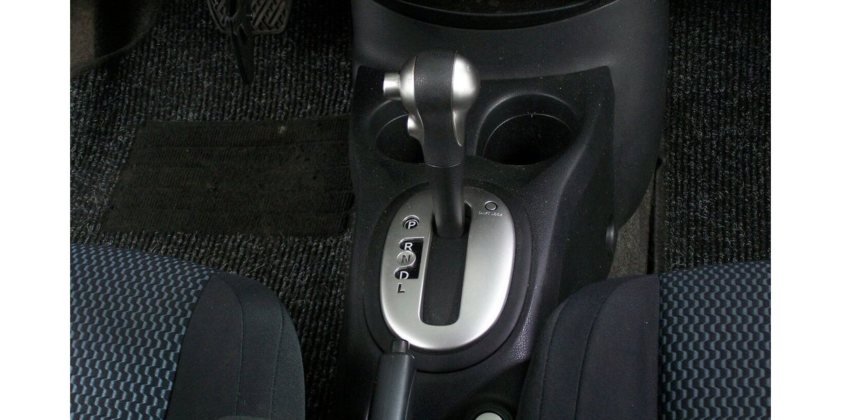 Nissan Note Acenta+1.HAND+KLIMAAUTOMATIK 45.220 km 8.989 &euro; Hamburg 22119