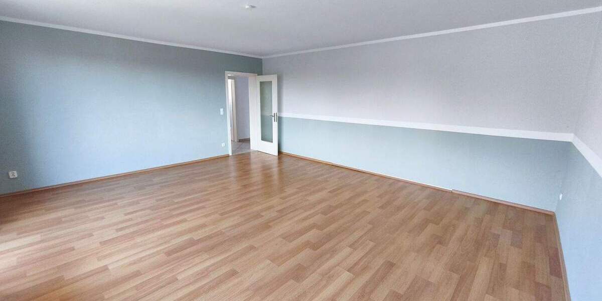 Etagenwohnung Uetersen - 2 Zimmer, 80 m&sup2;, 169.000&euro; | Angebot:25697876