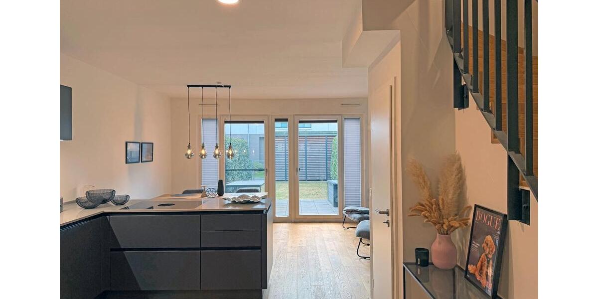 Reihenhaus Norderstedt Garstedt - 4 Zimmer, 124 m&sup2;, 598.000&euro; | Angebot:27293686
