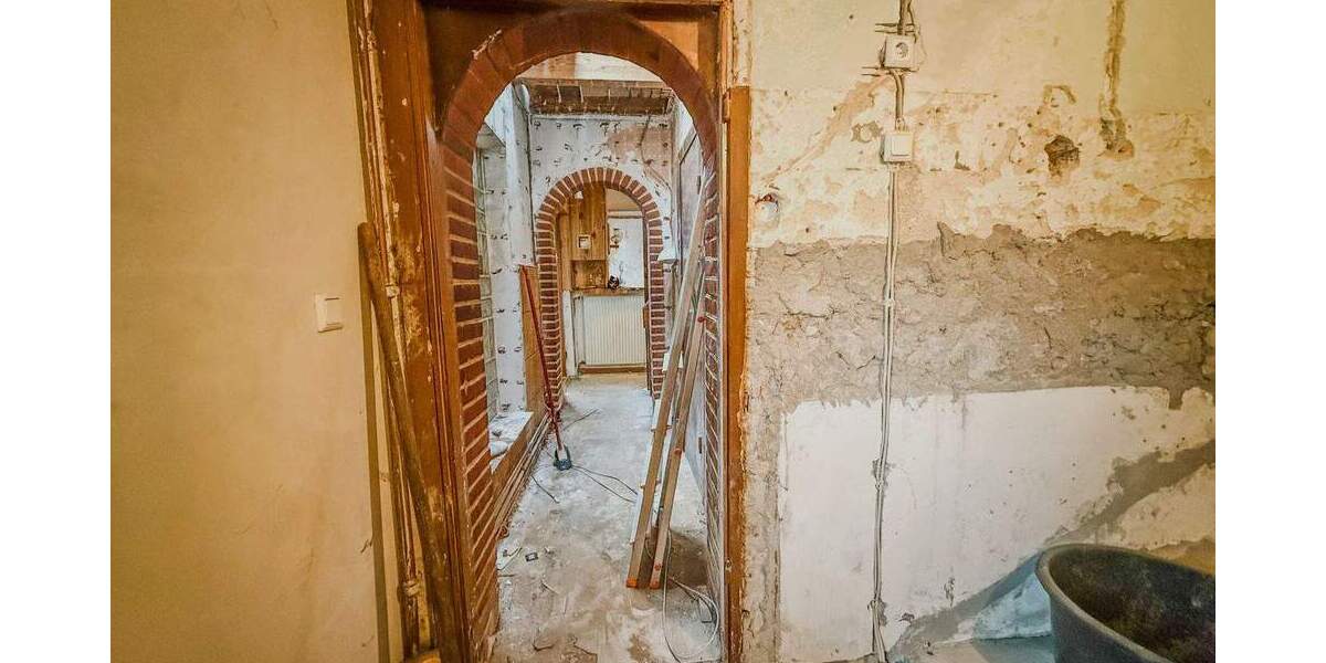 Doppelhaushälfte Hamburg Langenhorn - 3 Zimmer, 127 m&sup2;, 125.000&euro; | Angebot:25679203