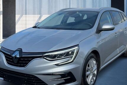 Renault Megane 85.060 km 13.490 &euro; Hamburg 20537