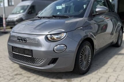 Fiat 500e 25.399 km 19.990 &euro; Elmshorn 25337