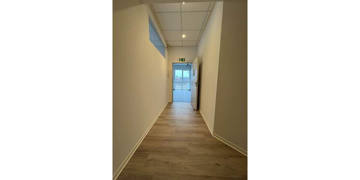 Gewerbeobjekt Norderstedt Garstedt - 4 Zimmer, 174 m&sup2;, 1.914&euro; | Angebot:25739191