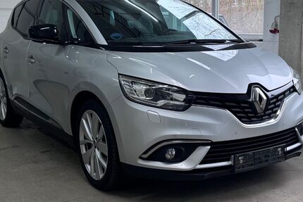 Renault Scenic 61.000 km 14.990 &euro; Hamburg 22043