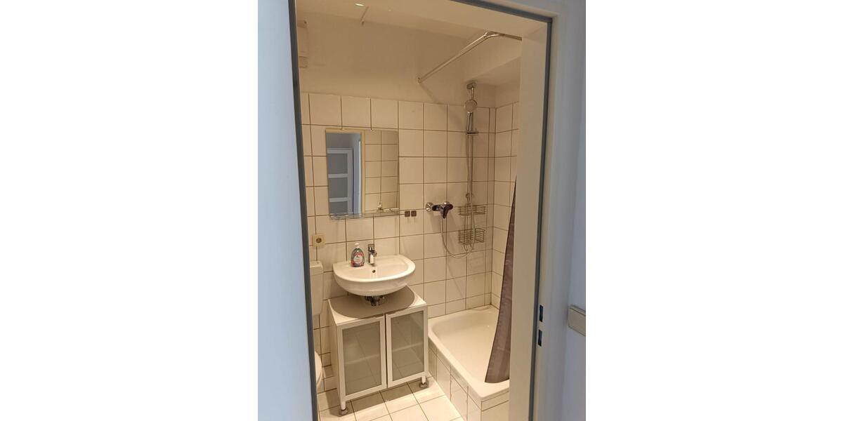 Etagenwohnung Hamburg Borgfelde - 1 Zimmer, 22 m&sup2;, 690&euro; | Angebot:25351825