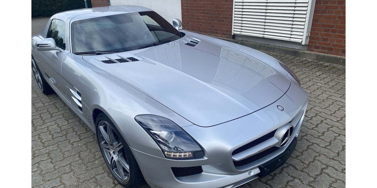 Mercedes-Benz SLS AMG 2.900 km 330.000 &euro; Hamburg 20038