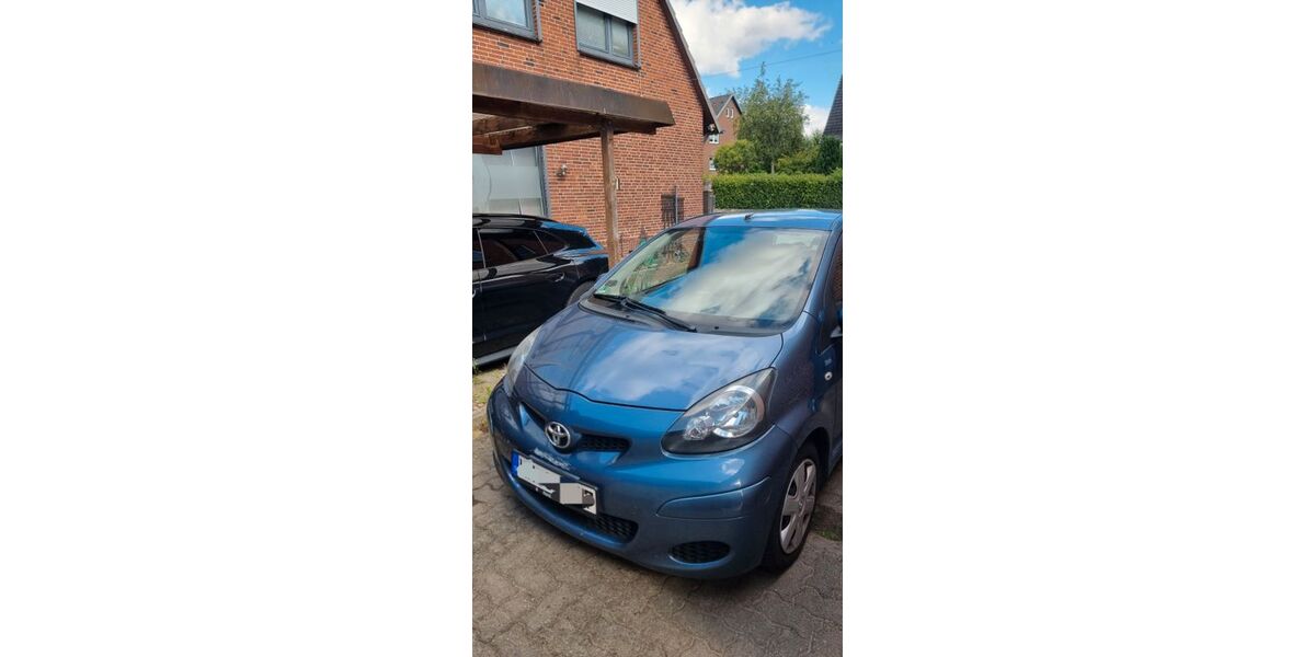 Toyota Aygo (X) 172.206 km 1.999 &euro; Bad Oldesloe 23843