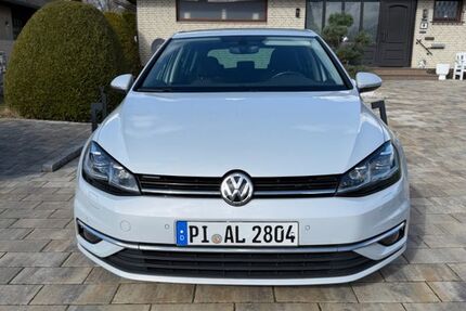 VW Golf 135.000 km 13.250 &euro; Kummerfeld 25495