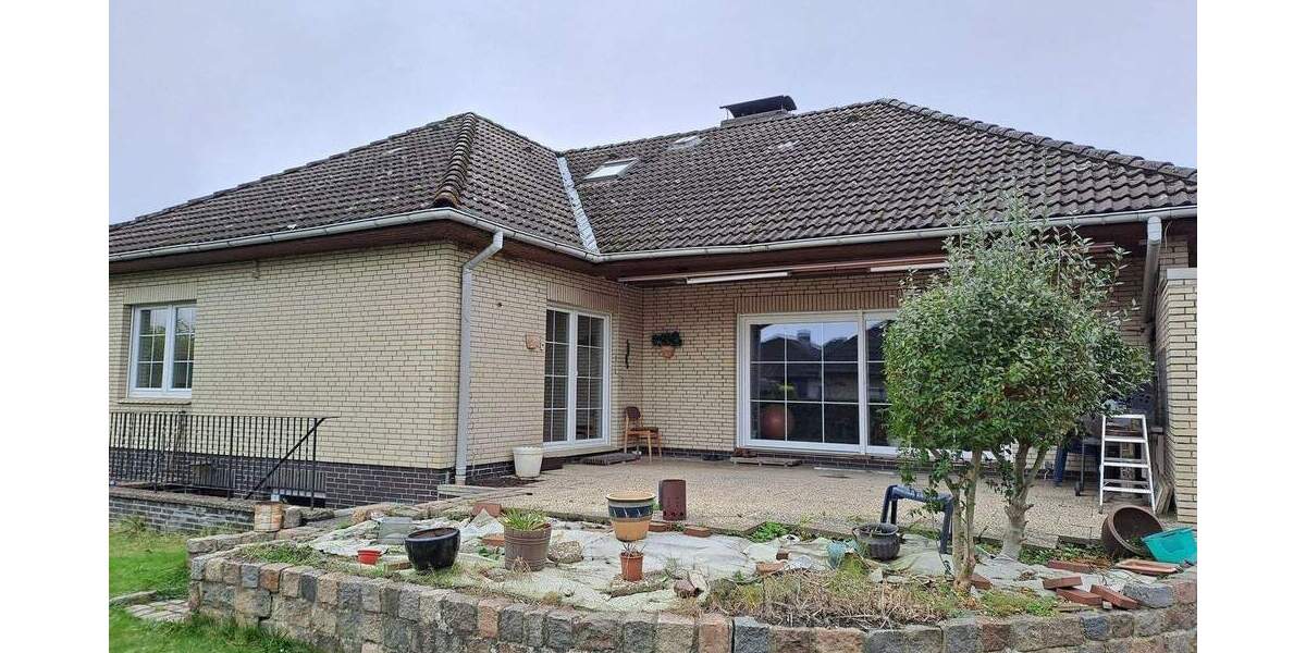 Bungalow Grünendeich - 4 Zimmer, 125 m&sup2;, 399.000&euro; | Angebot:25679378