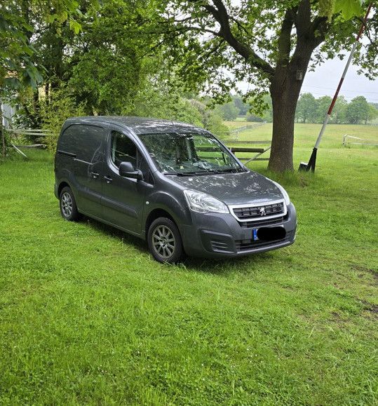 Peugeot Partner 85.000 km 9.600 &euro; Borstel-Hohenraden 25494