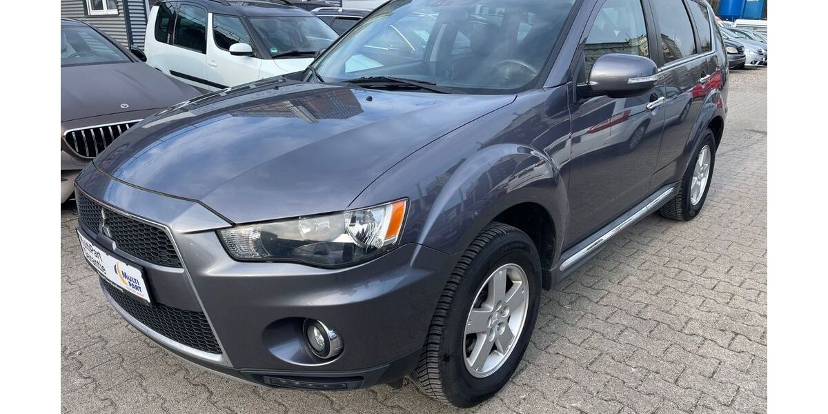Mitsubishi Outlander 132.000 km 8.900 &euro; Hamburg 20097