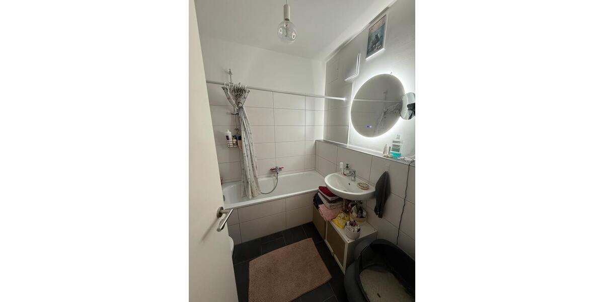 Etagenwohnung Hamburg Wandsbek - 3 Zimmer, 86 m&sup2;, 1.768&euro; | Angebot:26004941