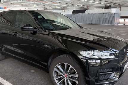 Jaguar F-Pace 99.000 km 25.490 &euro; Hamburg 22527