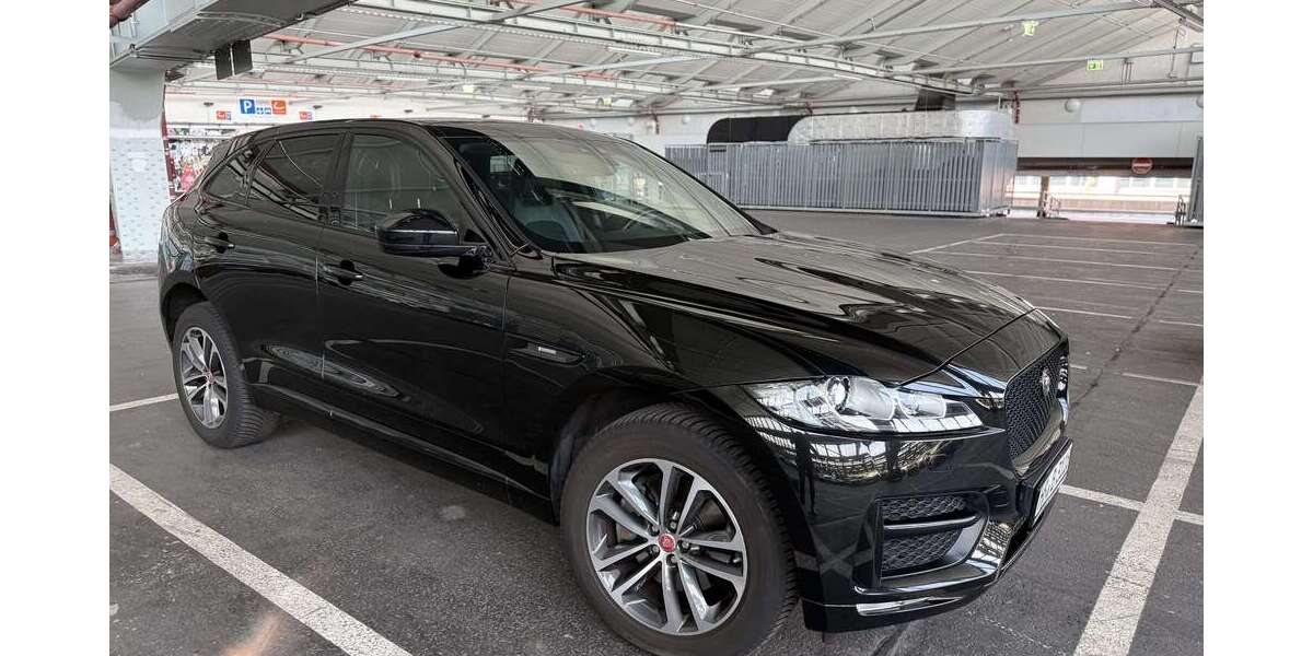 Jaguar F-Pace 99.000 km 25.490 &euro; Hamburg 22527