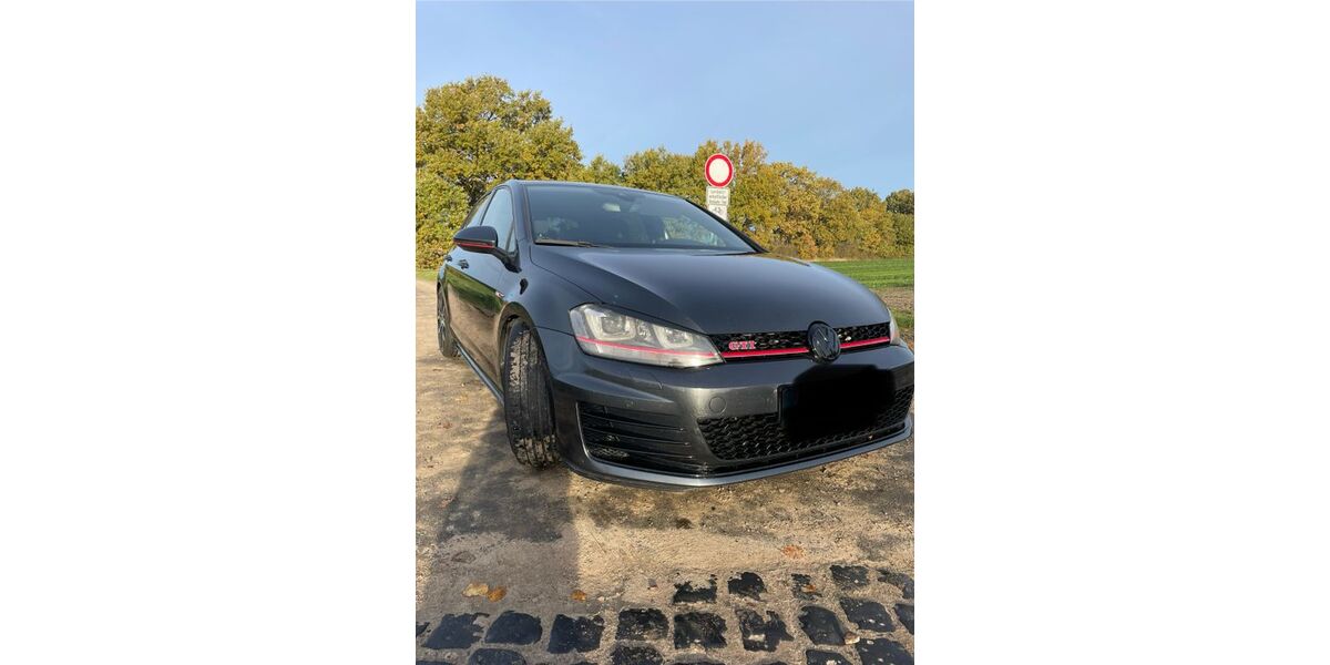 VW Golf 103.856 km 17.600 &euro; Reinbek 21465