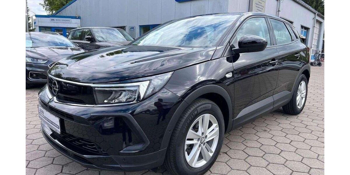 Opel Grandland (X) 10.950 km 18.490 &euro; Elmshorn 25335