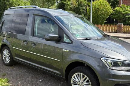 VW Caddy 142.000 km 17.900 &euro; Hamburg 22765