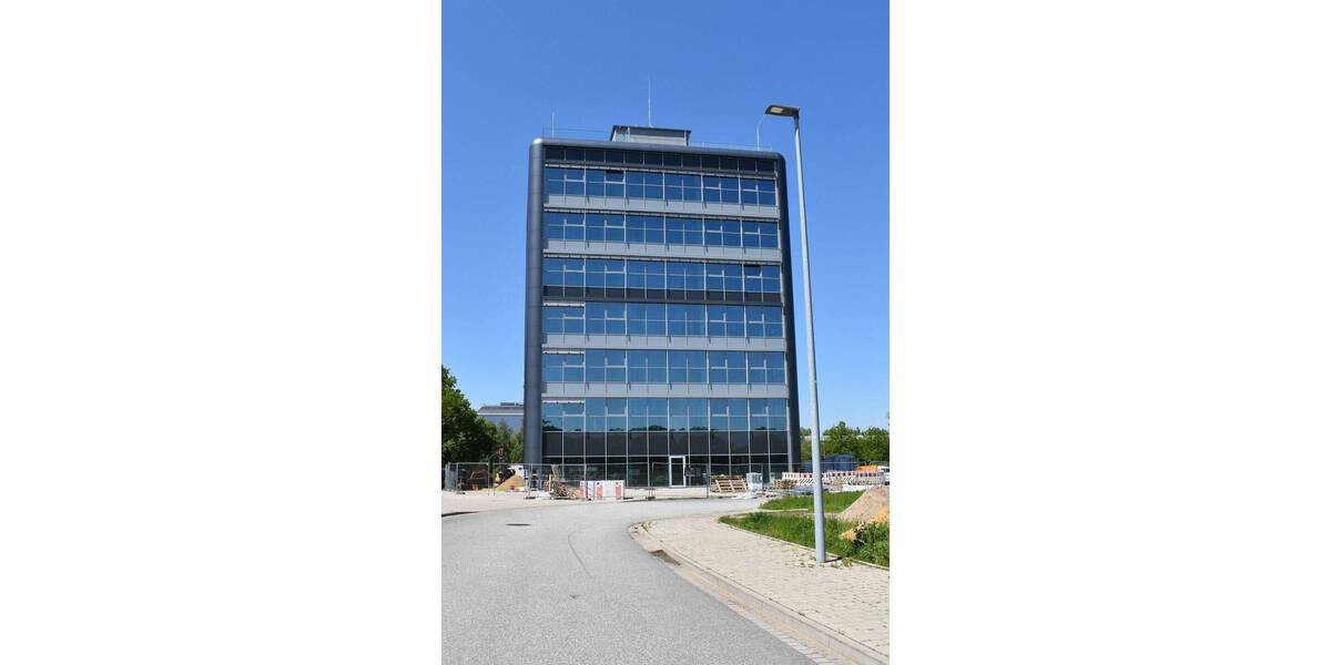 Gewerbeobjekt Wedel - 2 Zimmer, 157 m&sup2;, 2.657&euro; | Angebot:26824677