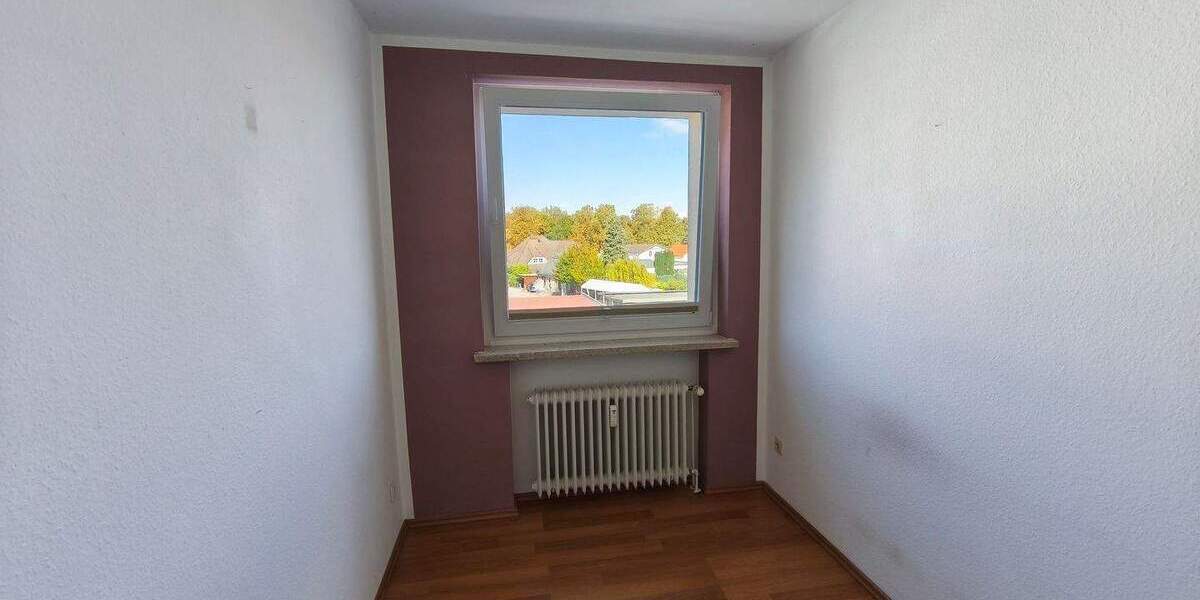 Etagenwohnung Uetersen - 2 Zimmer, 80 m&sup2;, 169.000&euro; | Angebot:25697876