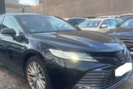 Toyota Camry 319.000 km 12.990 &euro; Hamburg 20537