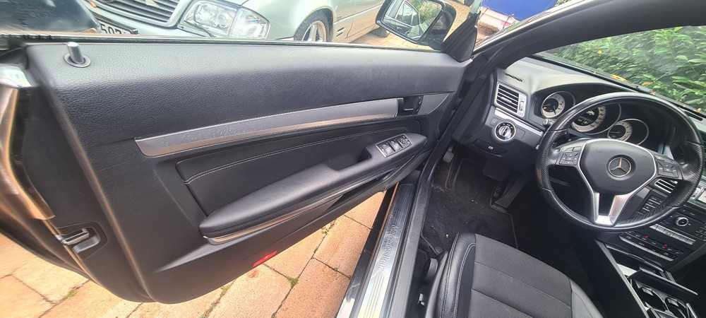 Mercedes-Benz E-Klasse 205.000 km 12.999 &euro; Norderstedt 22846