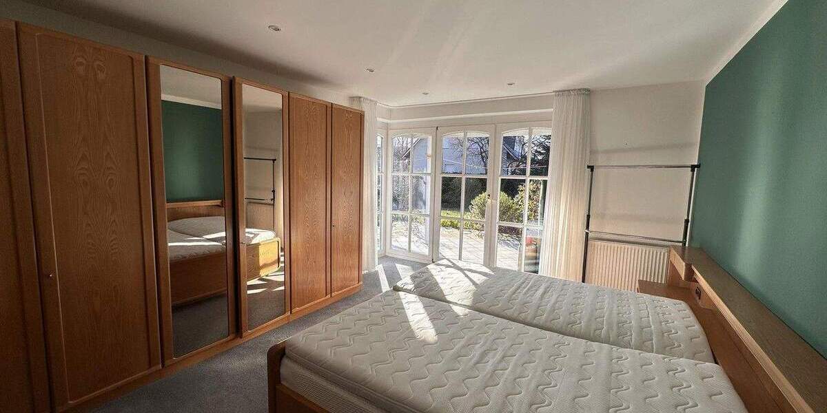 Einfamilienhaus Moorrege - 6 Zimmer, 212 m&sup2;, 725.000&euro; | Angebot:25716306