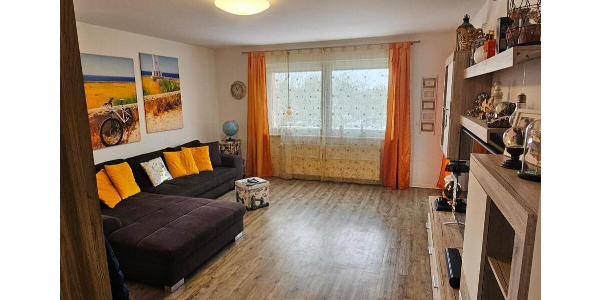 Etagenwohnung Elmshorn - 4 Zimmer, 84 m&sup2;, 990&euro; | Angebot:25902880