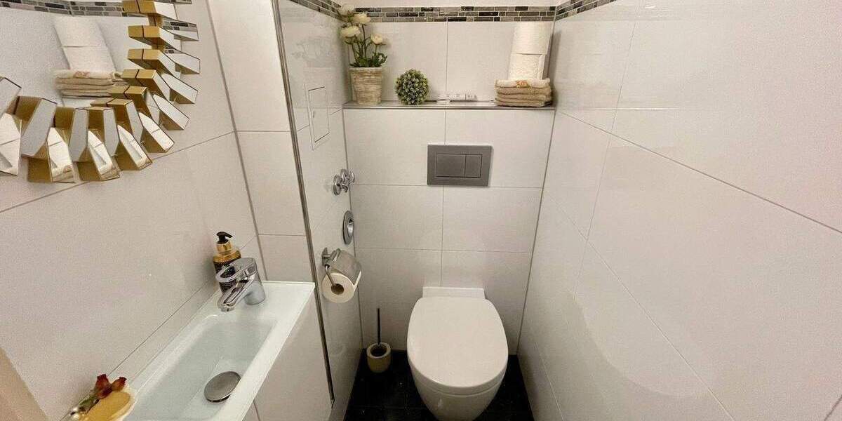 Terrassenwohnung Hamburg Volksdorf - 3 Zimmer, 122 m&sup2;, 2.180&euro; | Angebot:25821919