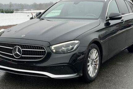 Mercedes-Benz E 220 389.000 km 16.900 &euro; Stapelfeld bei Hamburg 22145