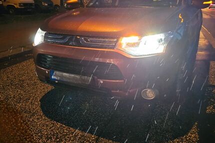 Mitsubishi Outlander 120.700 km 9.500 &euro; Hamburg 22419