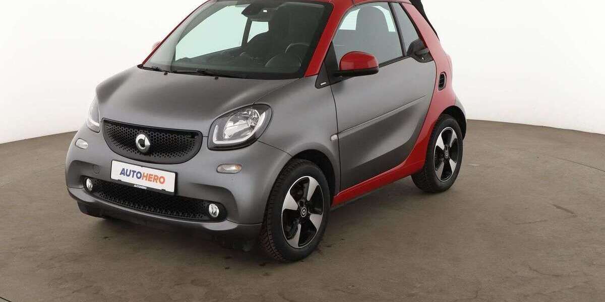 Smart forTwo 50.087 km 15.890 &euro; Hamburg 22529